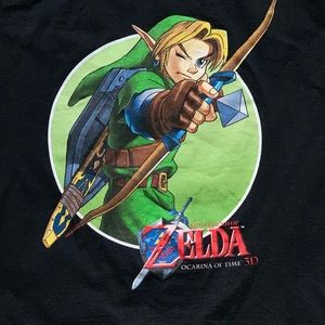 Men’s size Large Zelda t-shirt